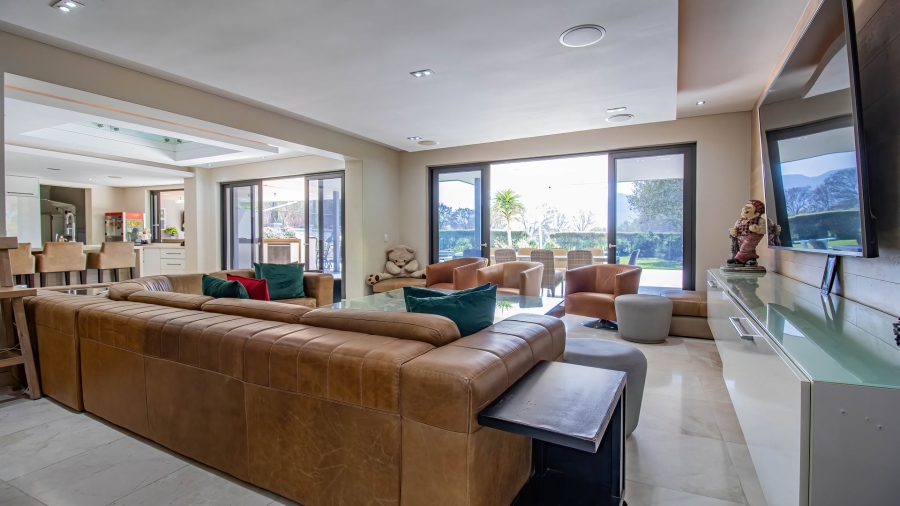 7 Bedroom Property for Sale in Pecanwood Estate North West